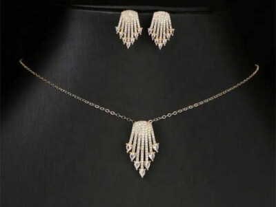 Finola Diamanté Set