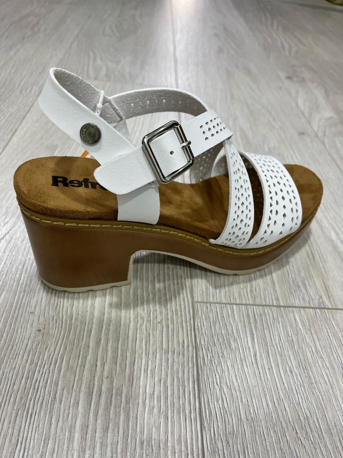 Sally Slides