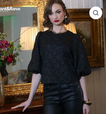 Quinn Rant And Rave Top