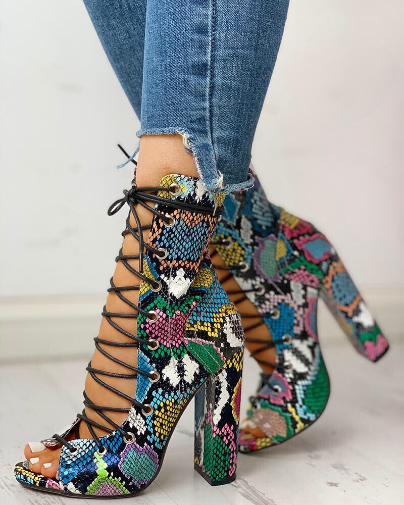 lace up chunky heel ankle boot