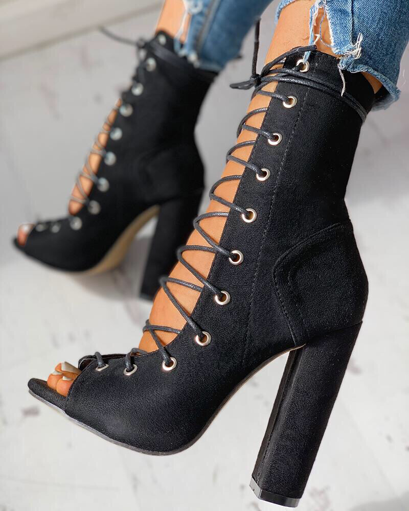 lace up chunky heel ankle boot