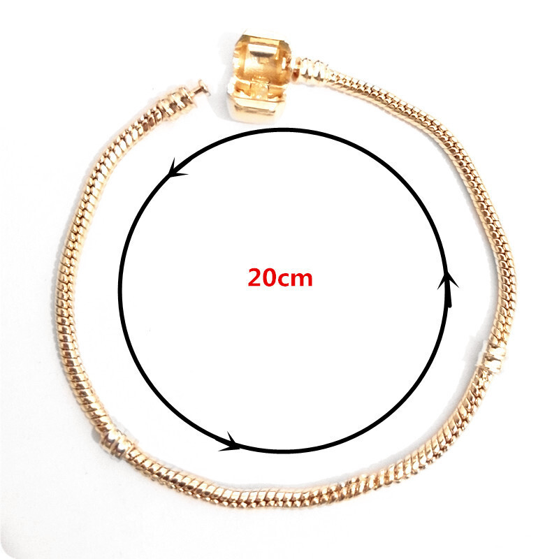 Gold snake chain crystal heart bracelet