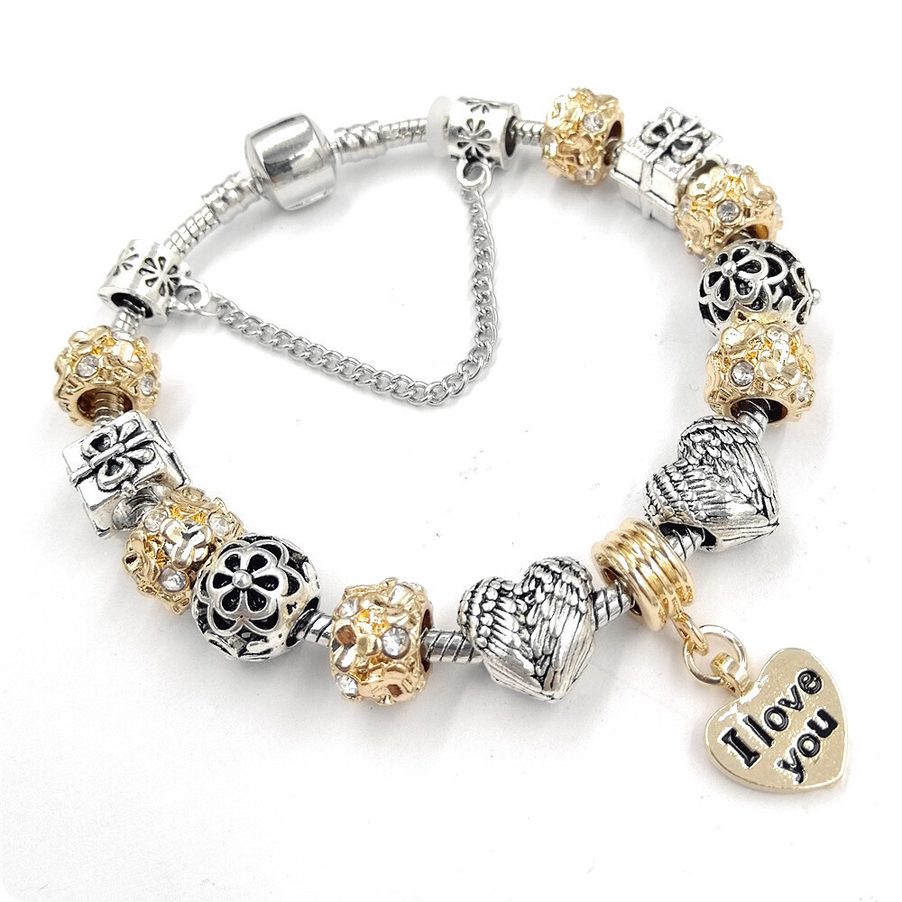 Gold snake chain crystal heart bracelet