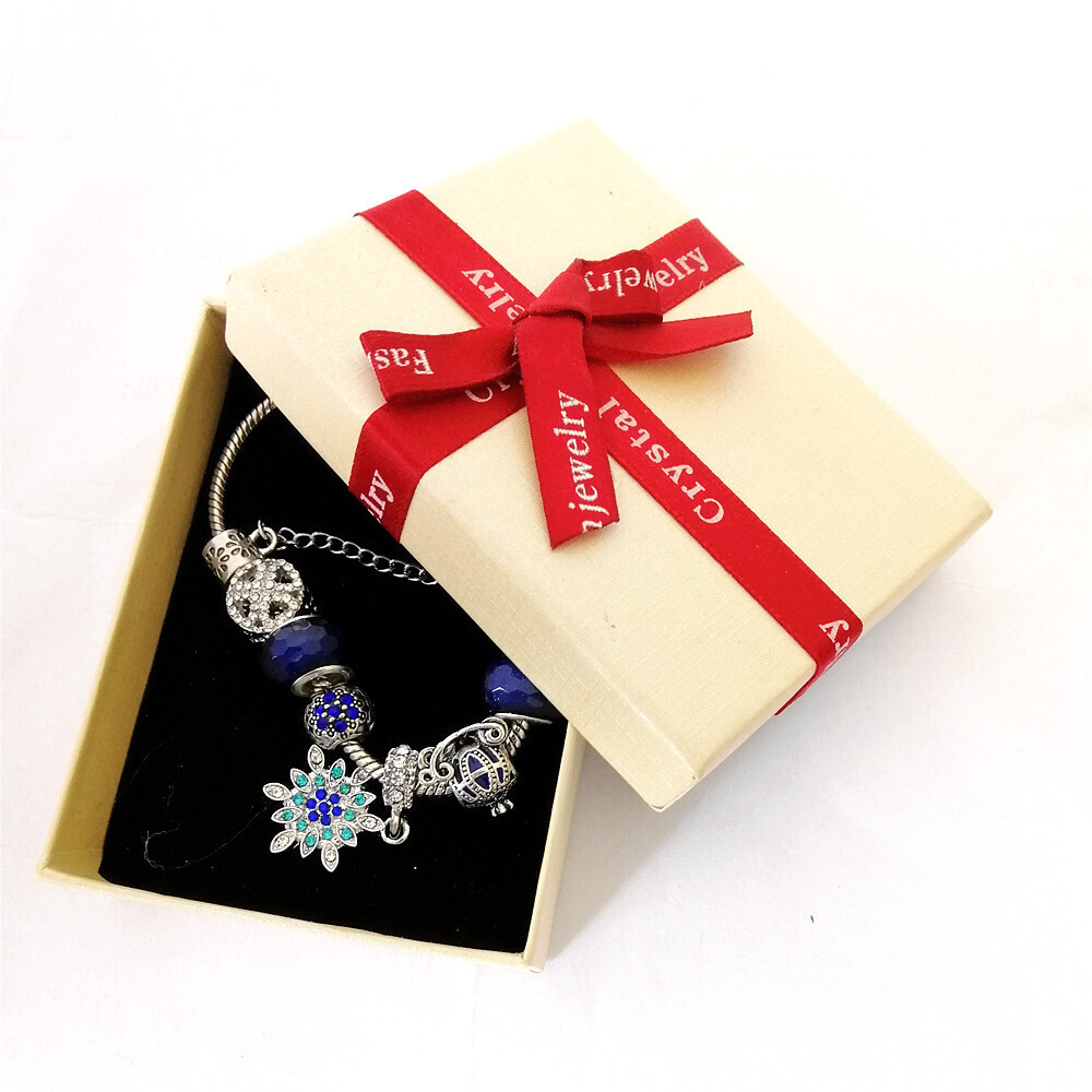 Gold snake chain crystal heart bracelet, Color: Packing box