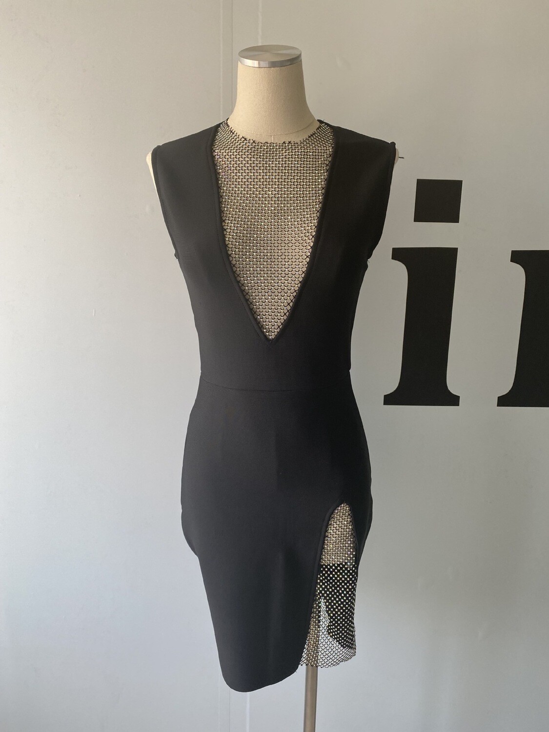 Sleeveless Bandage Dress V Neck crystal Mesh Dress
