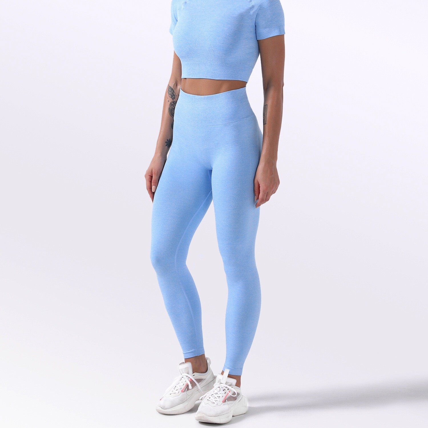 4 One-piece Shark Knit GYM Seamless Yoga Fitness Sportswear