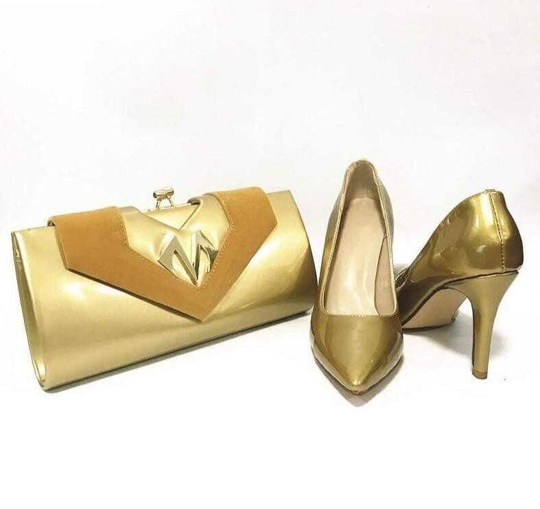 Fashion shoes and bags matching