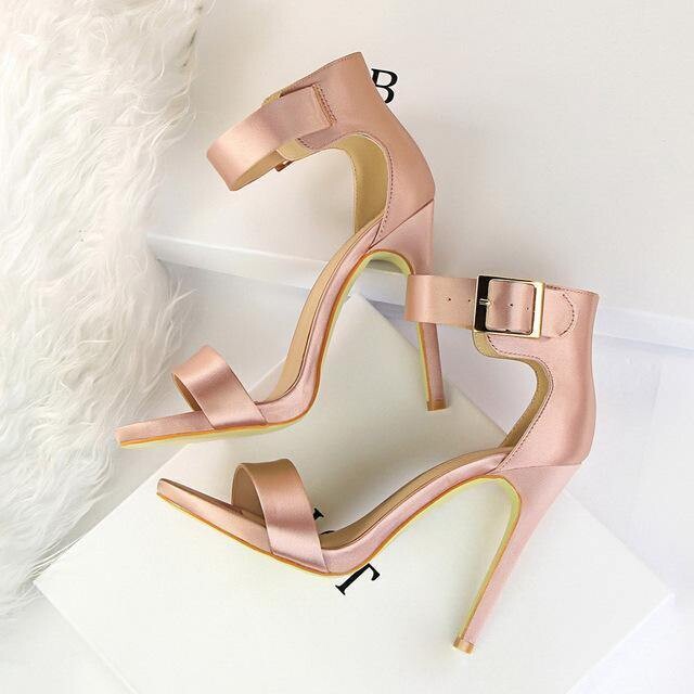 Strappy ankle sandals with belt buckle