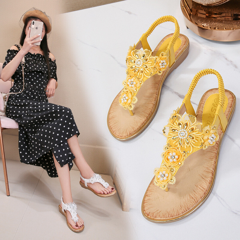 Flower embroidery crystal and beaded sandal