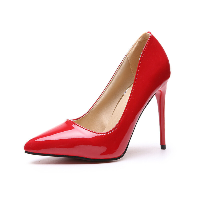 Stiletto pointed high heels