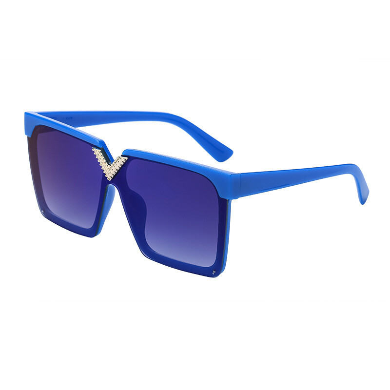 V frame square tinted sunglasses