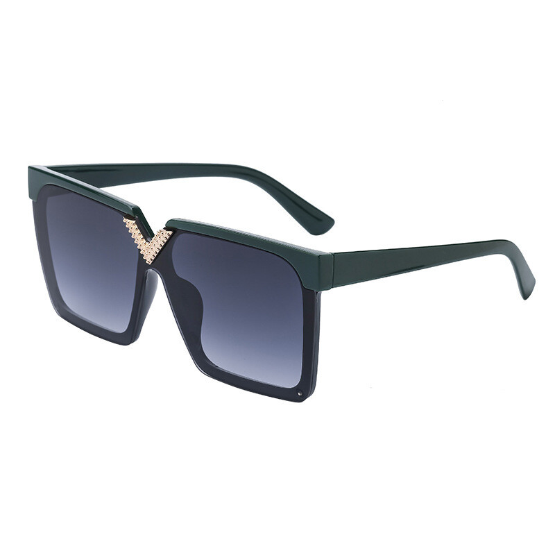 V frame square tinted sunglasses