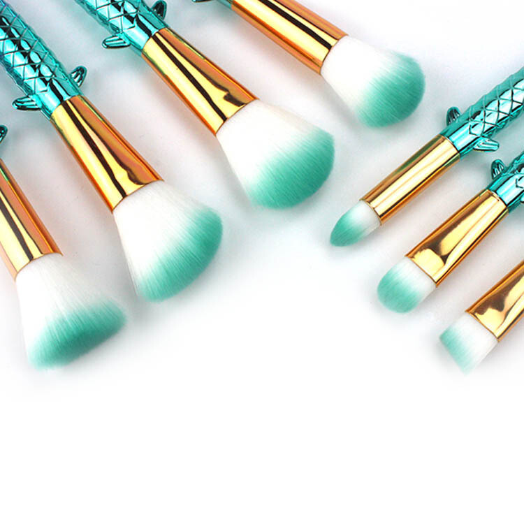 7 Gradient Color Mermaid Fashion Makeup Brushes