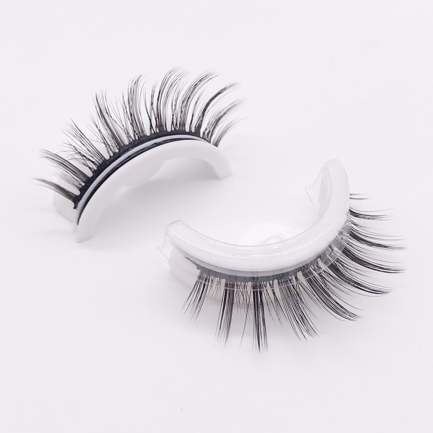  Natural Self-adhesive False Eyelashes Can Be Repeated Glue-free 