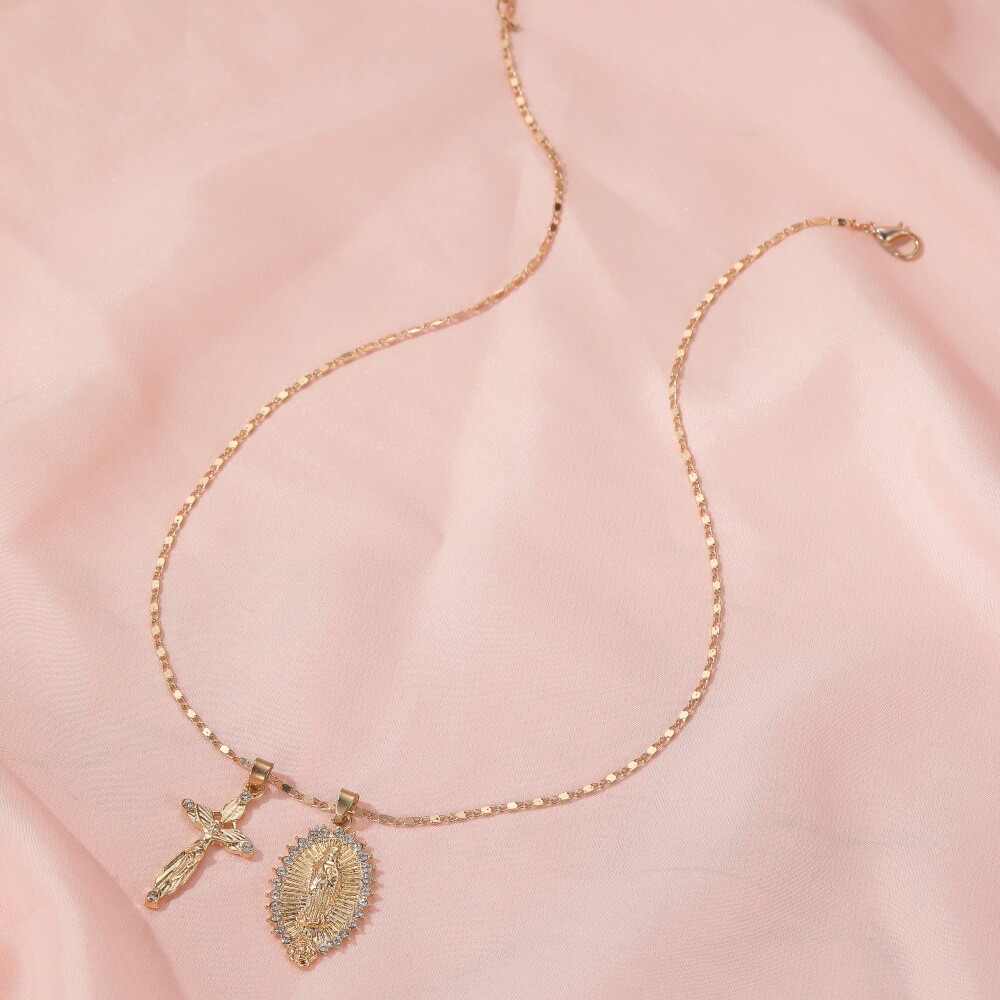 catholic crucifix christian cross necklace