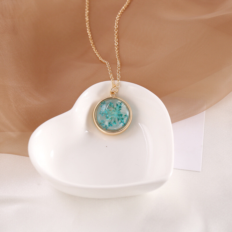 dried flower transparent necklace