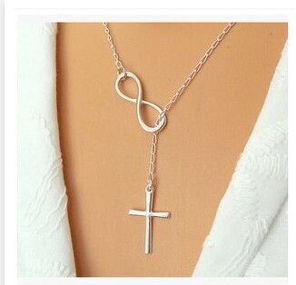 Cross short necklace