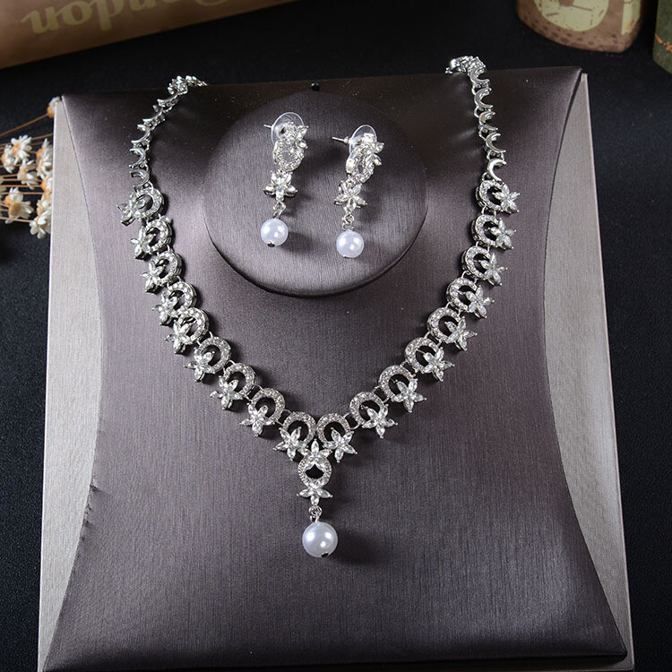 Bridal Jewelry Earrings Necklace Two-pieceRhinestone Pearl Set Wedding Crown Headdress Accessories