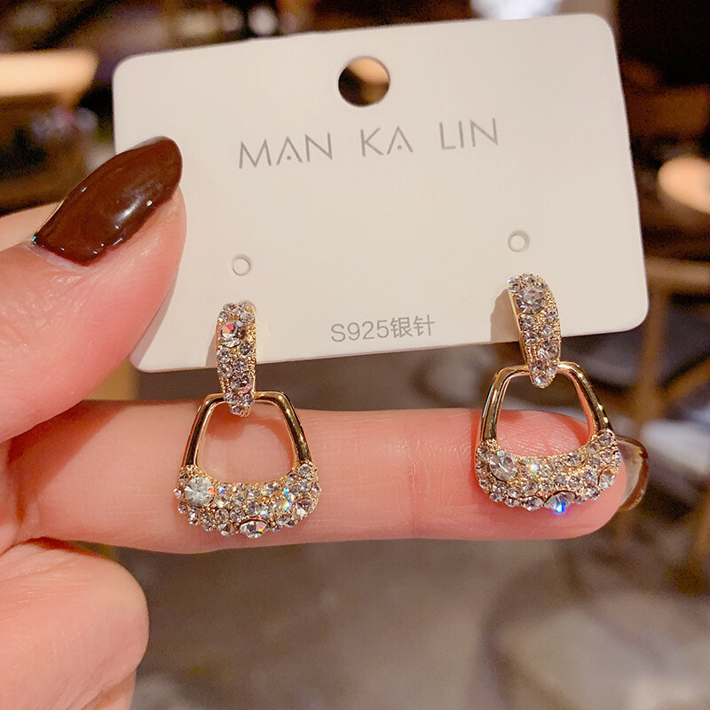 micro diamond flower earrings