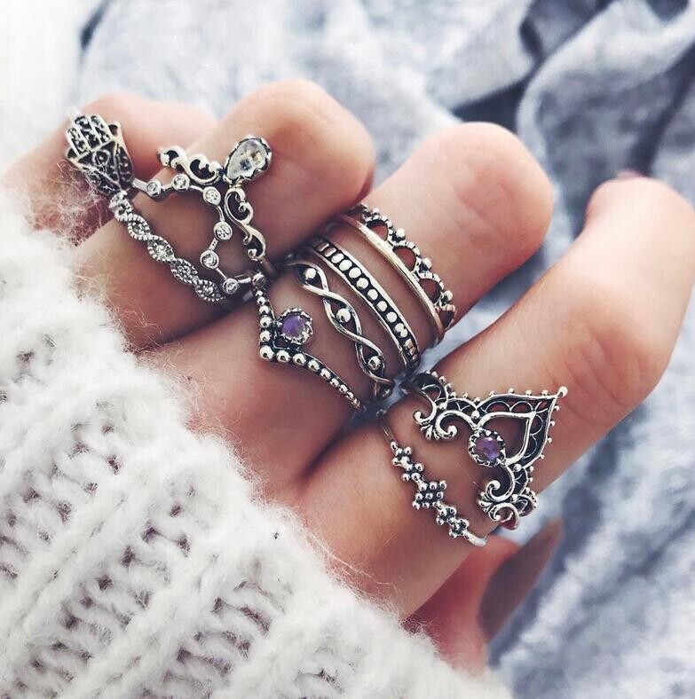 Purple Diamond Gem Hollow Twist Palm Crown Joint Combination 10-Piece Ring Set