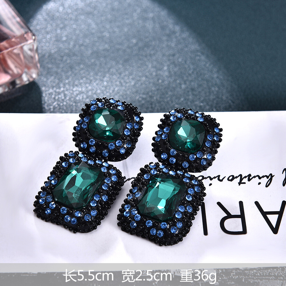Emerald Green Crystal Diamond Earrings 