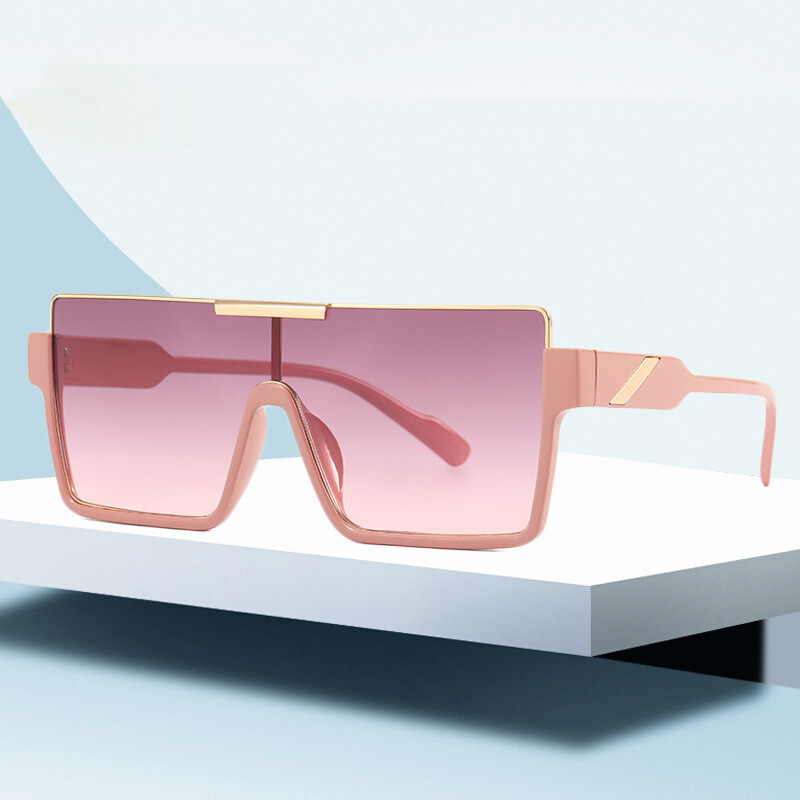 Big square frame tinted sunglasses with gold metal band