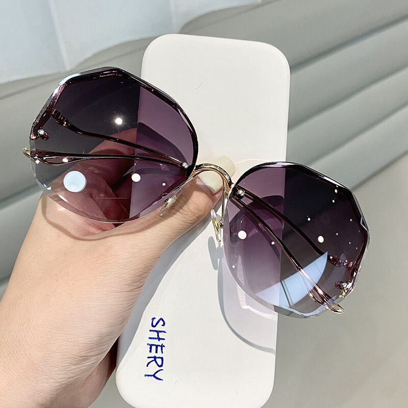 Frameless Crystal Cut Edge Polygonal Glasses UV Protection Sunglasses Ladies Retro Tide , Lens Color: Grey pink