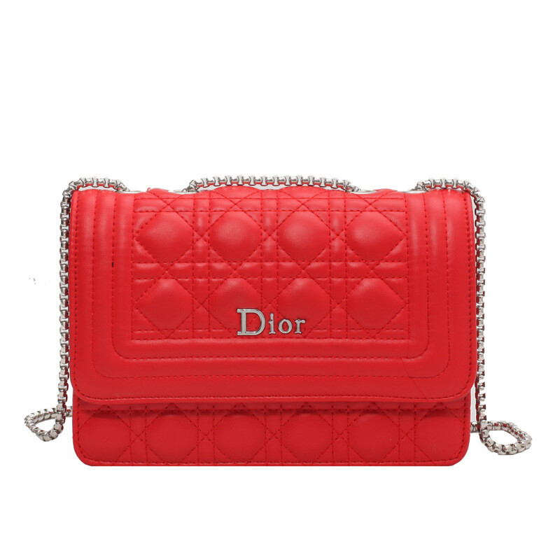 2022 New Shoulder Messenger Bag   Of The Atmosphere Simple Small Square Bag Embroidered Thread Diamond Chain Female Bag