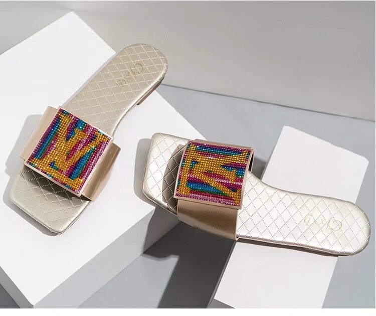 Square Colored Diamond Flat Foot Slippers For Women
