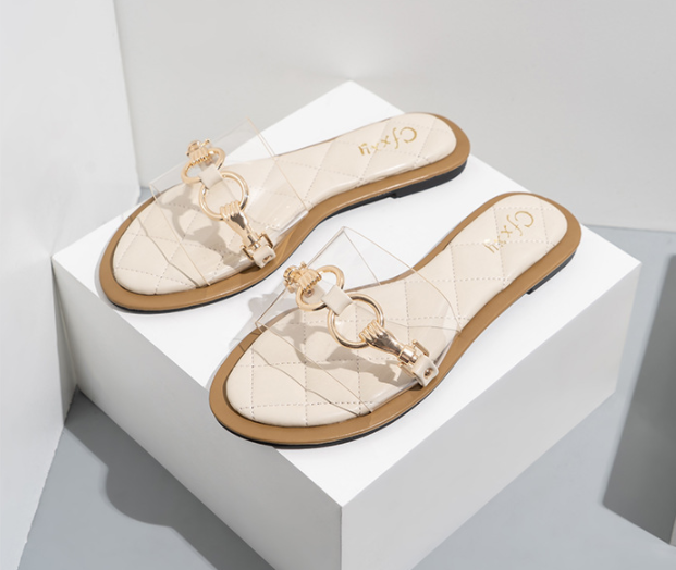 Women&#39;s Slippers Metal Chain One-Line Transparent Flat Shoes