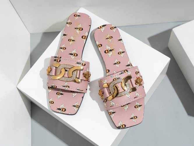 Women&#39;s Flat Slippers With Square Head Rhinestones Metal Buckle