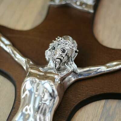 PS Italian Galvanized Silver Marble Crucifix