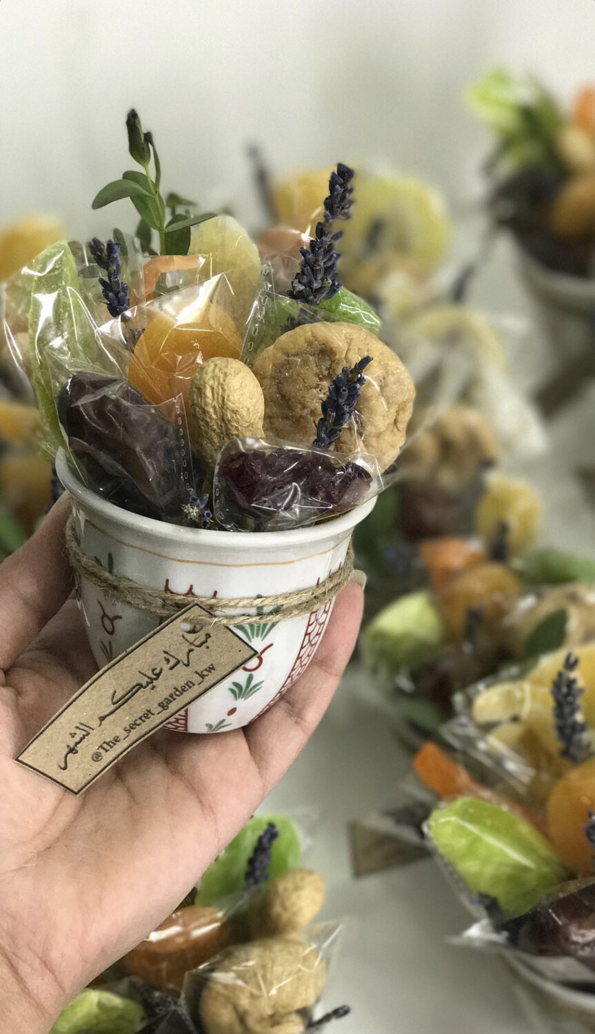 فنيال الفواكه المجففه  🥥
