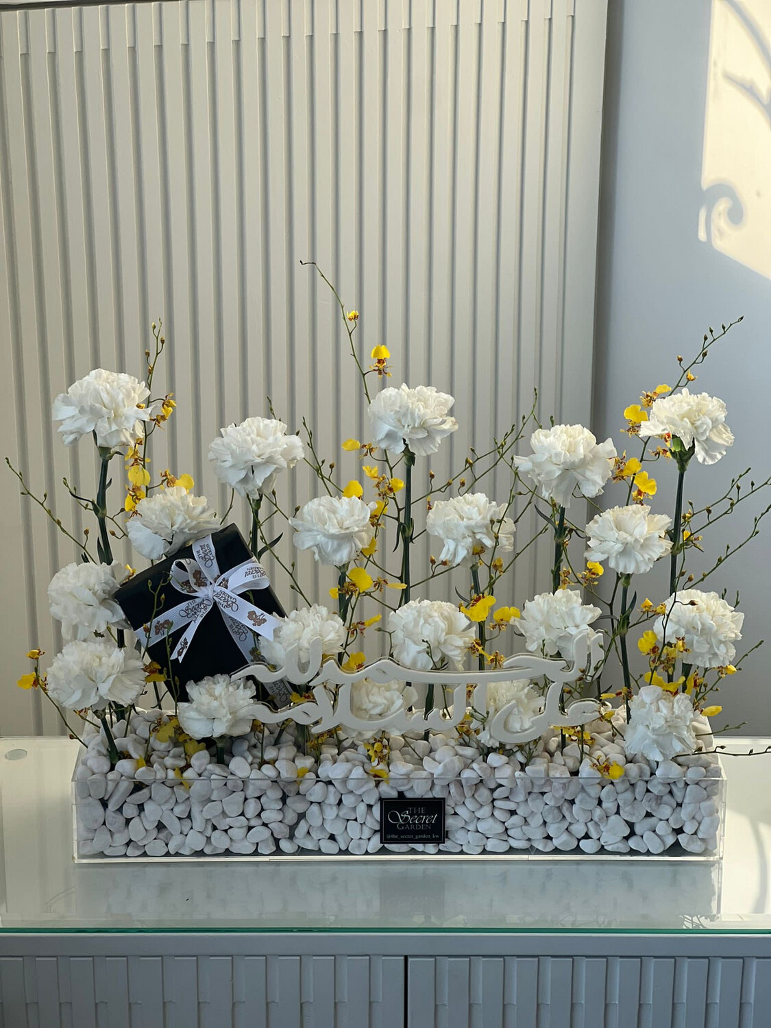 Carnations without gift