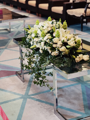 Big table center 