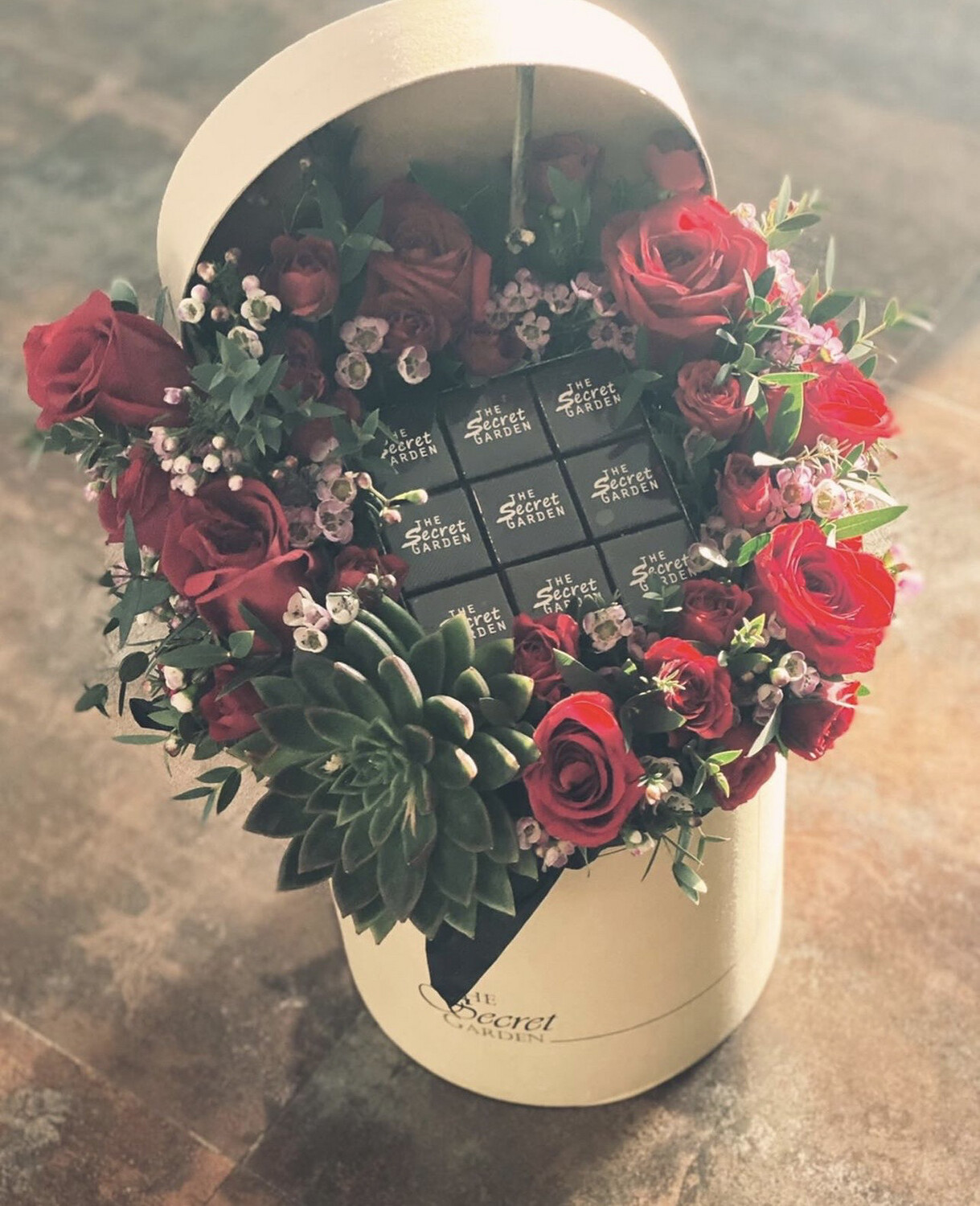 TSG Box with mix flower 