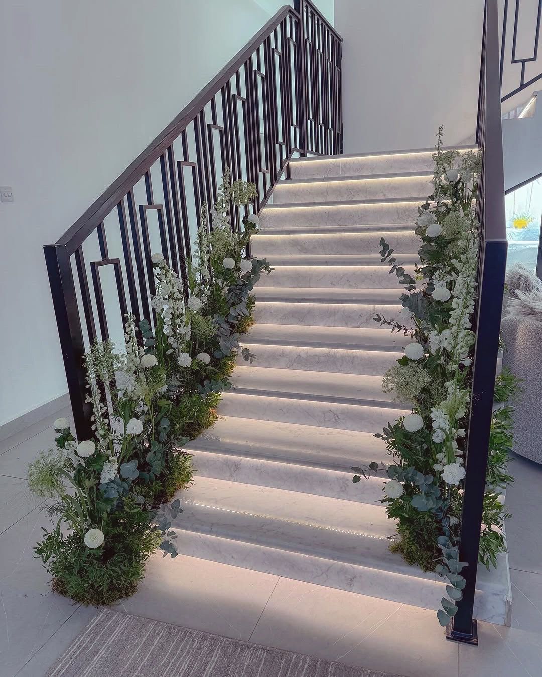 Stairs arrangement 