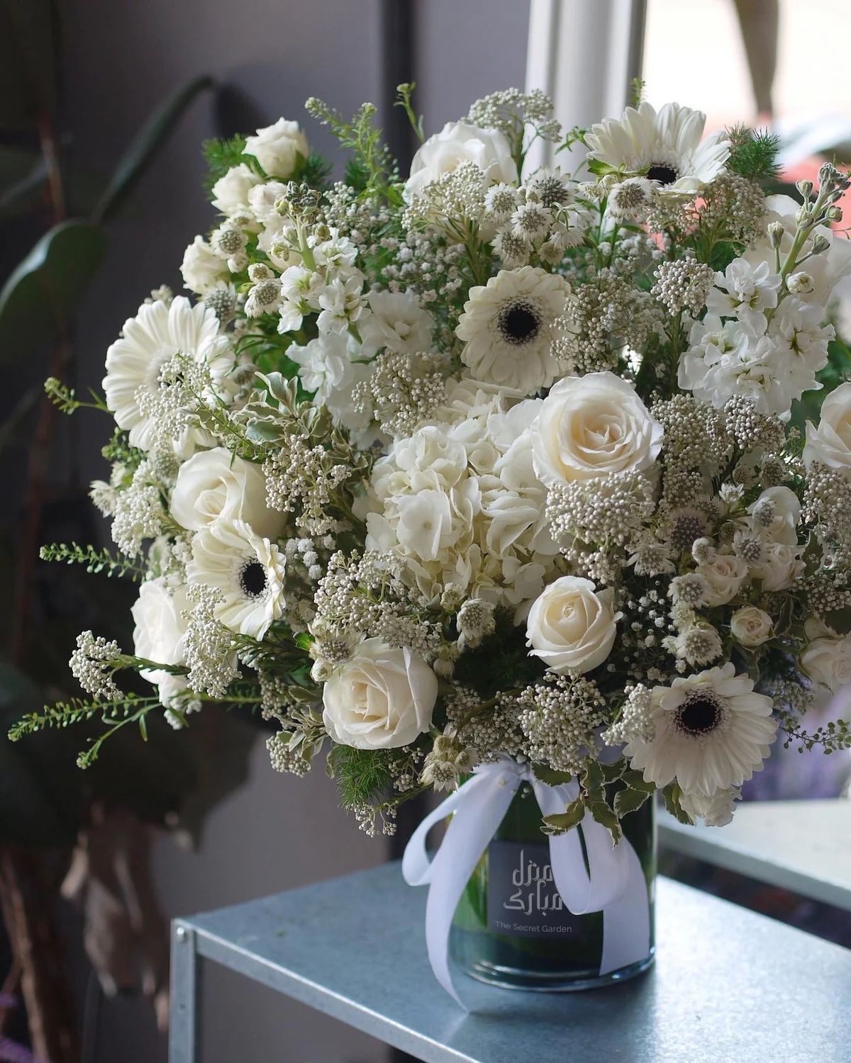 white Vase