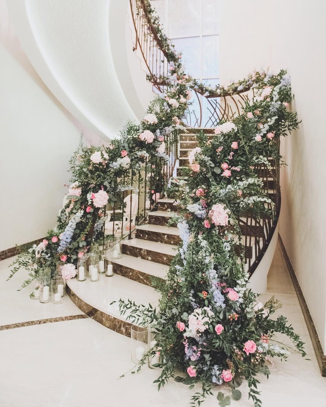 Stairs arrangement 