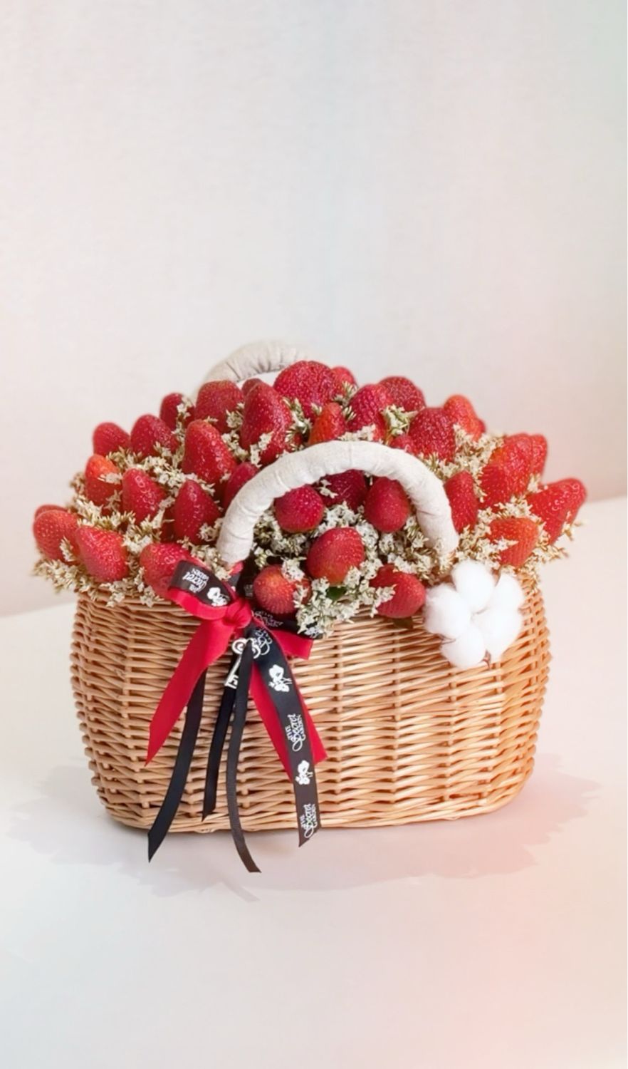 Strawberry basket 🍓 التوصيل خلال ٤٨ ساعه