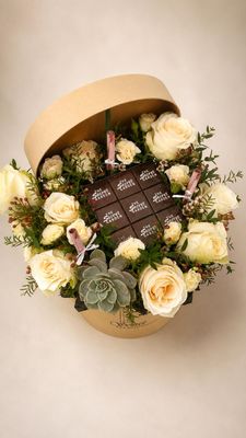 TSG Box with mix flower 