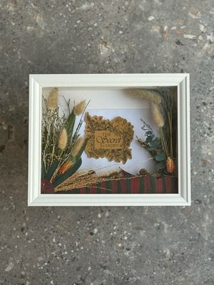 White Frame 