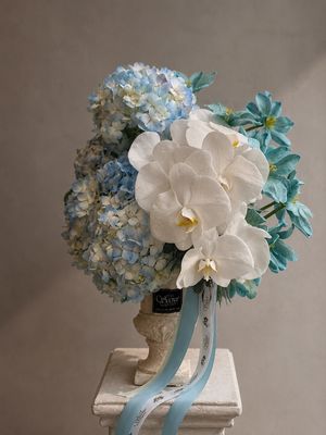 Blue vase
