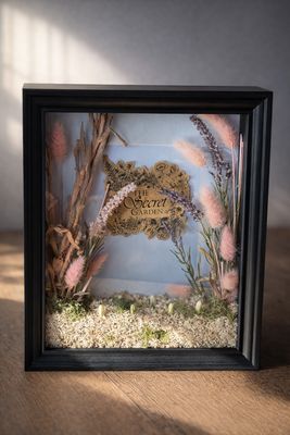 Black Frame 