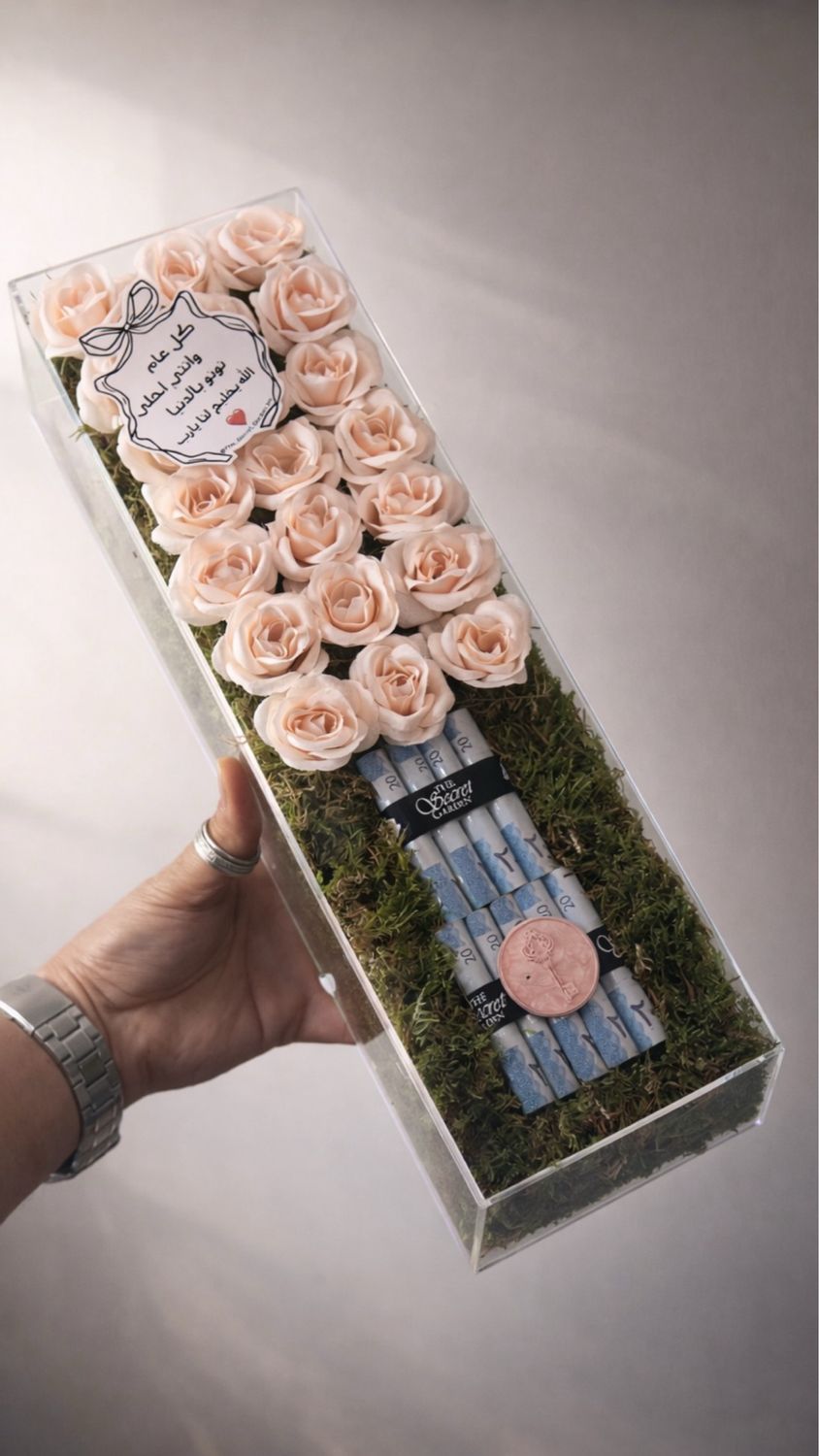 Baby roses acrylic with money 