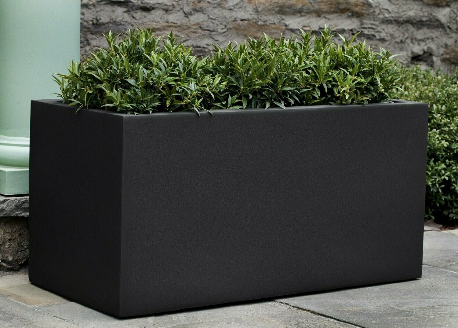 Sandal Planter 361818 – Onyx Black Lite – S/1