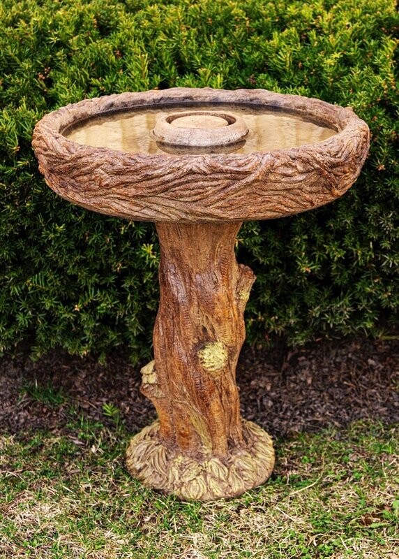 BIRDS NEST BIRDBATH