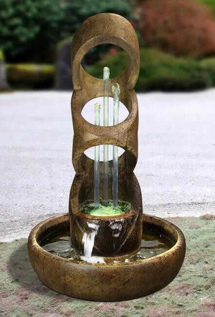 BALANCING RINGS FOUNTAIN
