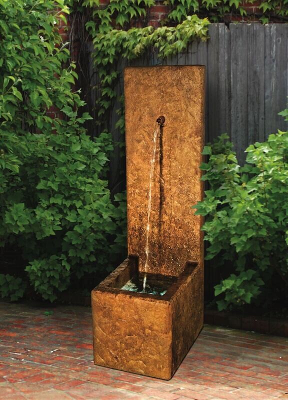 ROCK FACE SINGLE SPOUT FOUNTAIN