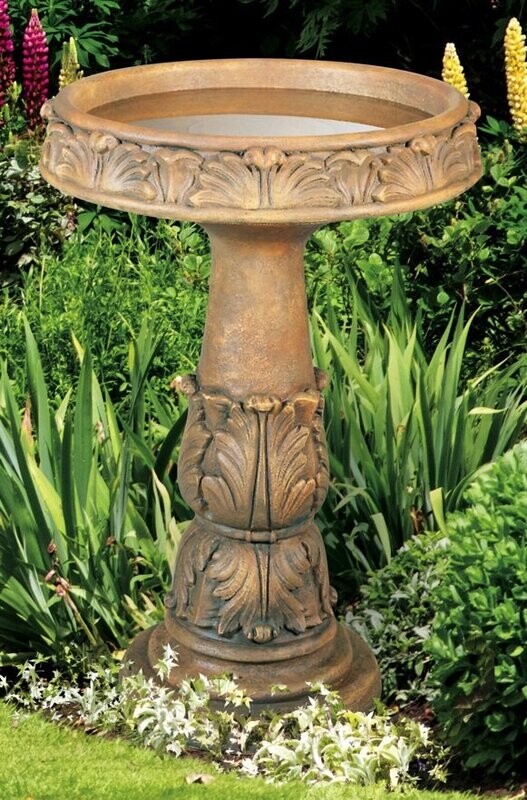 GRANDE ACANTHUS BIRDBATH